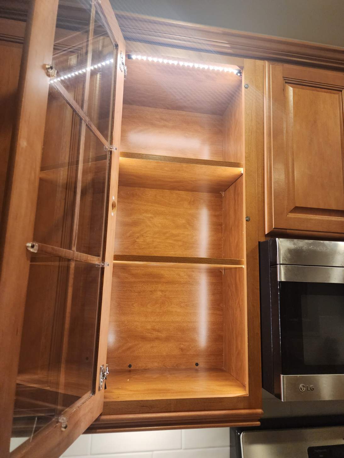 Cabinet with LED under-cabinet lighting